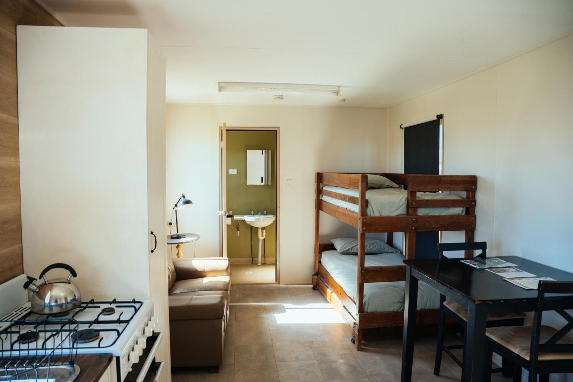 Farm stay Wooramel River Retreat *